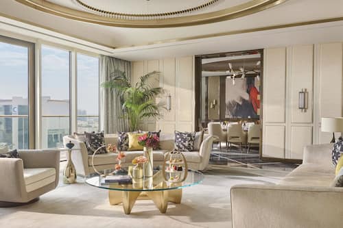 Royal Suite | Premium bedding, minibar, in-room safe, individually decorated