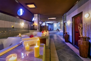 Sauna, hot tub, steam room, body treatments, hydrotherapy, aromatherapy