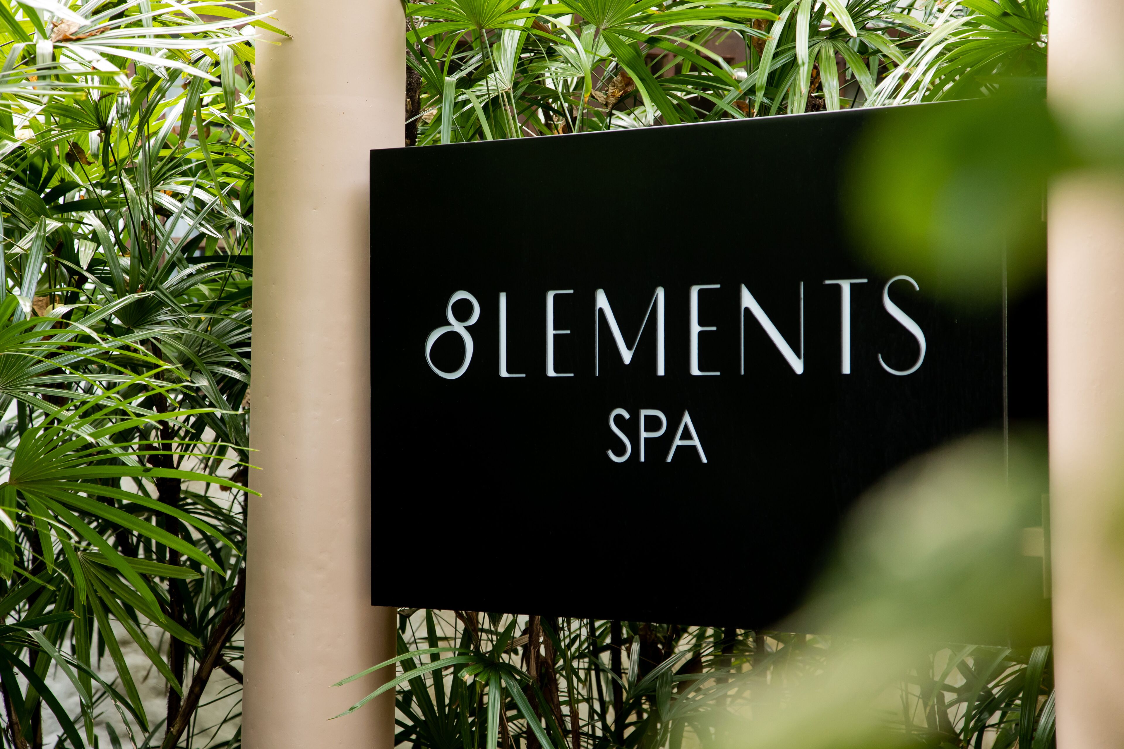Espace de soins pour les couples, bain à remous, soins corporels