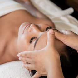 Couples treatment room(s), body treatments, aromatherapy