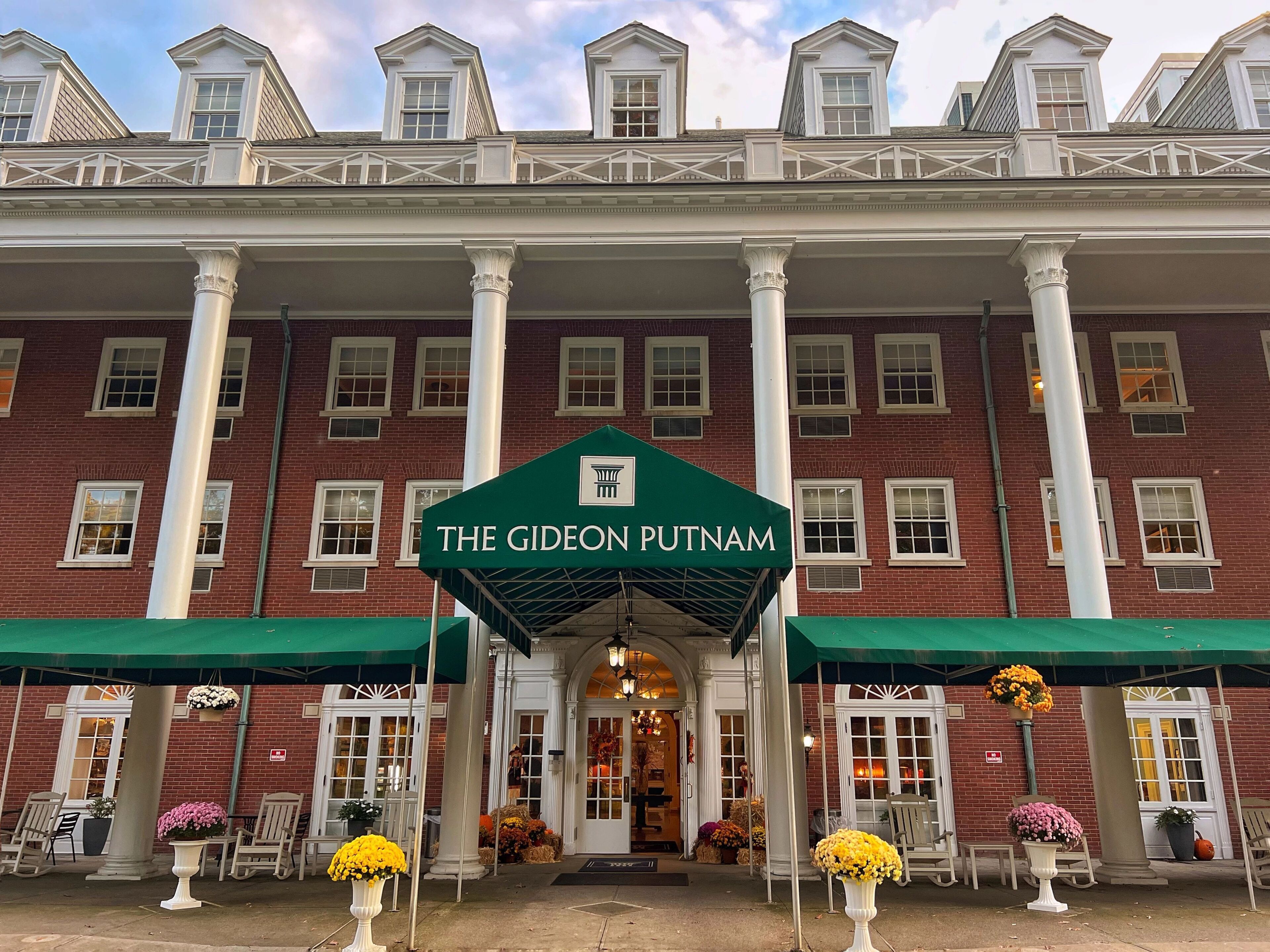 A traditional building with a sign reading "The Gideon Putnam."