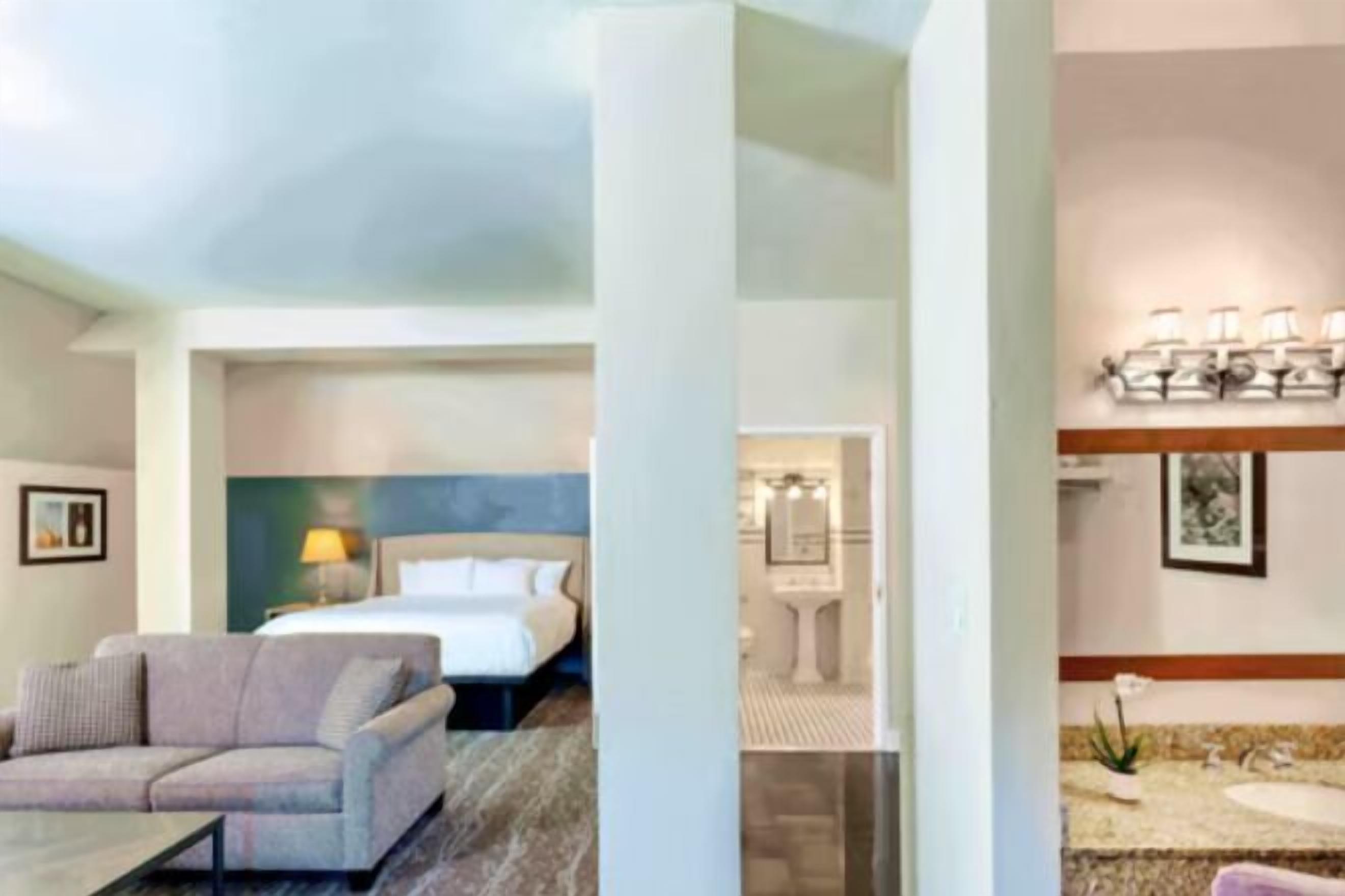 In-room safe, iron/ironing board, free WiFi, bed sheets