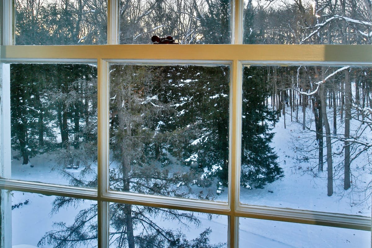 in-room safe, iron/ironing board, free wifi, bed sheets