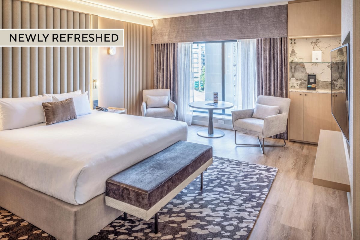 Rom – club, 1 kingsize-seng, Club Lounge-tilgang | Sengetøy av topp kvalitet og senger med Select Comfort-madrass