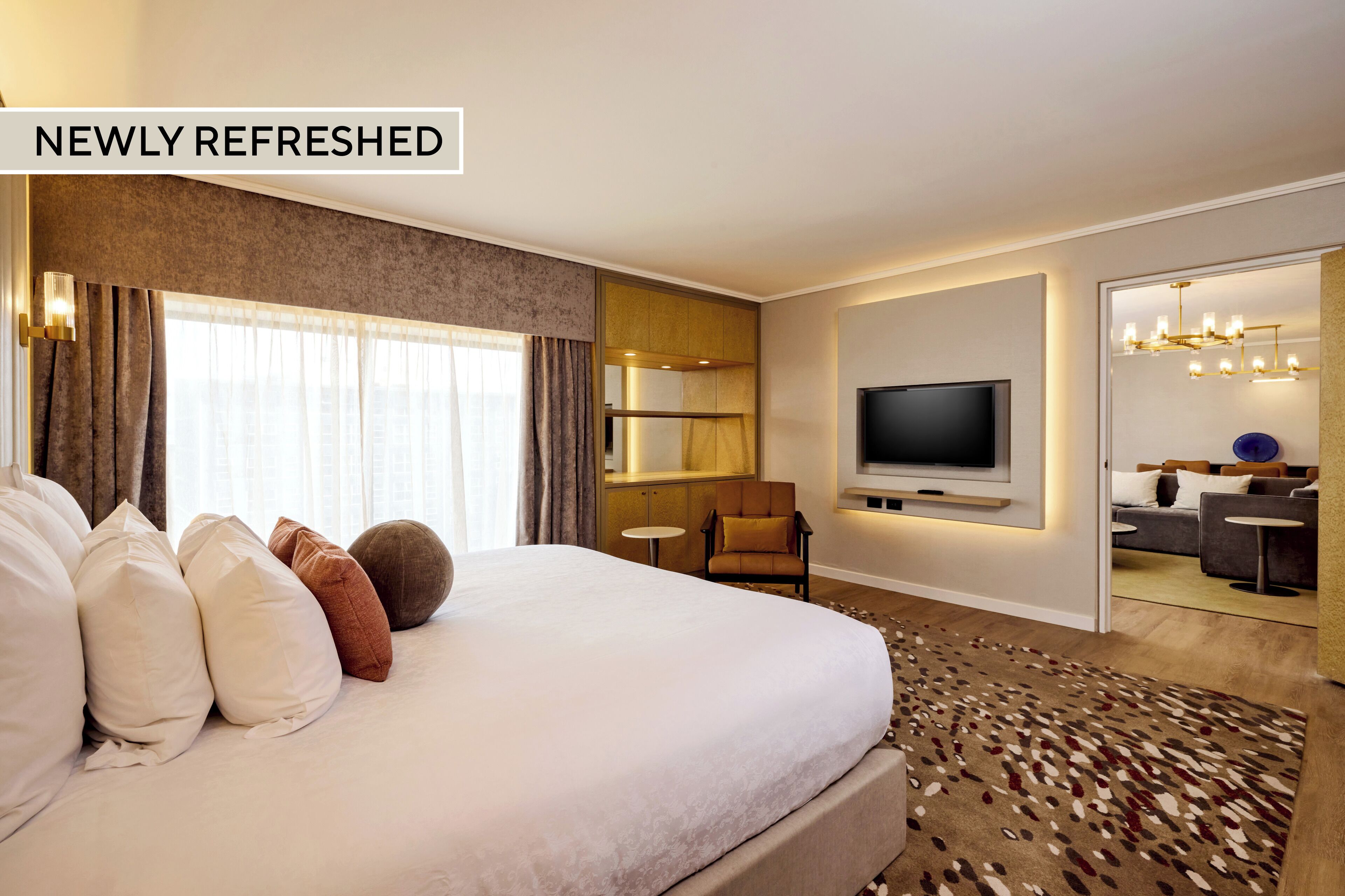 Suite, 1 kingsize-seng (M Suite - Club Access) | Sengetøy av topp kvalitet og senger med Select Comfort-madrass