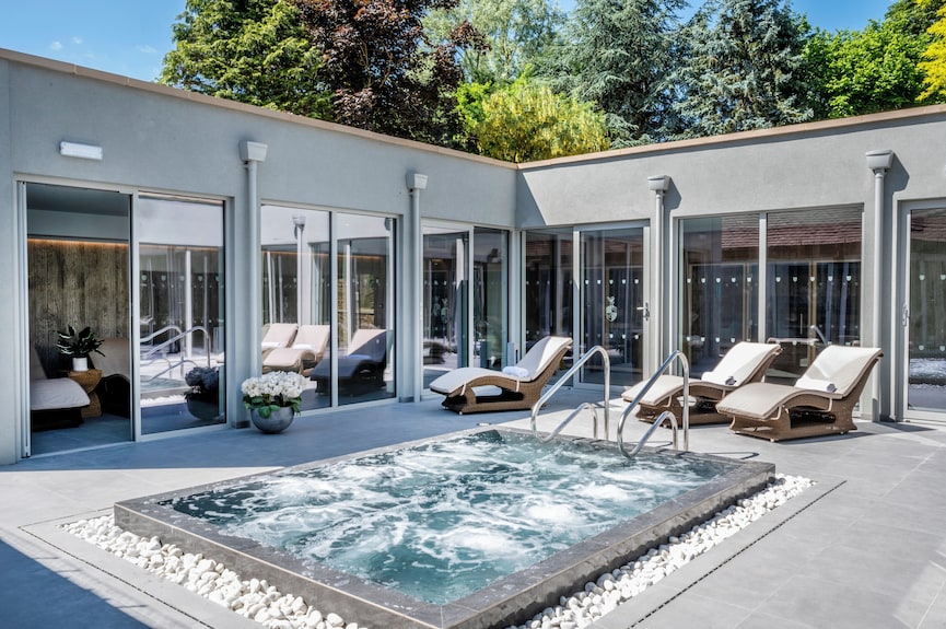 Fawsley Hall Reviews, Deals & Photos 2025 - Expedia.co.uk