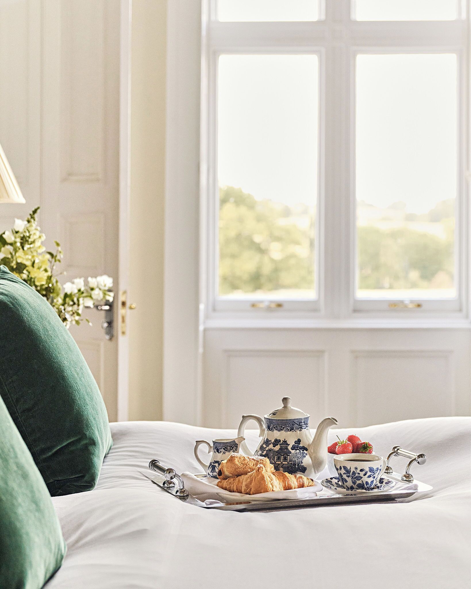 Premium bedding, in-room safe, desk, laptop workspace