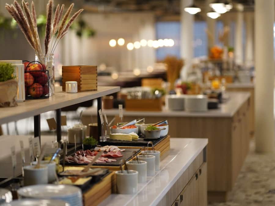 Free daily buffet breakfast