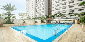 Outdoor pool - Aryaduta Menteng (Jakarta)
