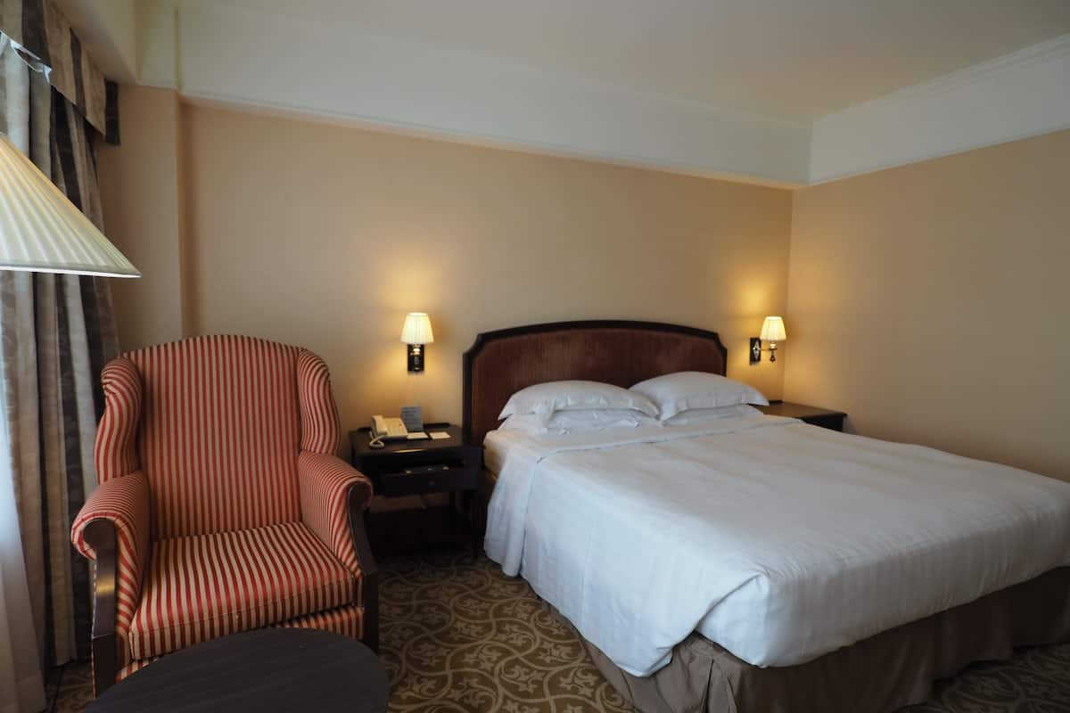 Deluxe Double Room, Non Smoking, Courtyard View | Premium bedding, down duvets, in-room safe, desk