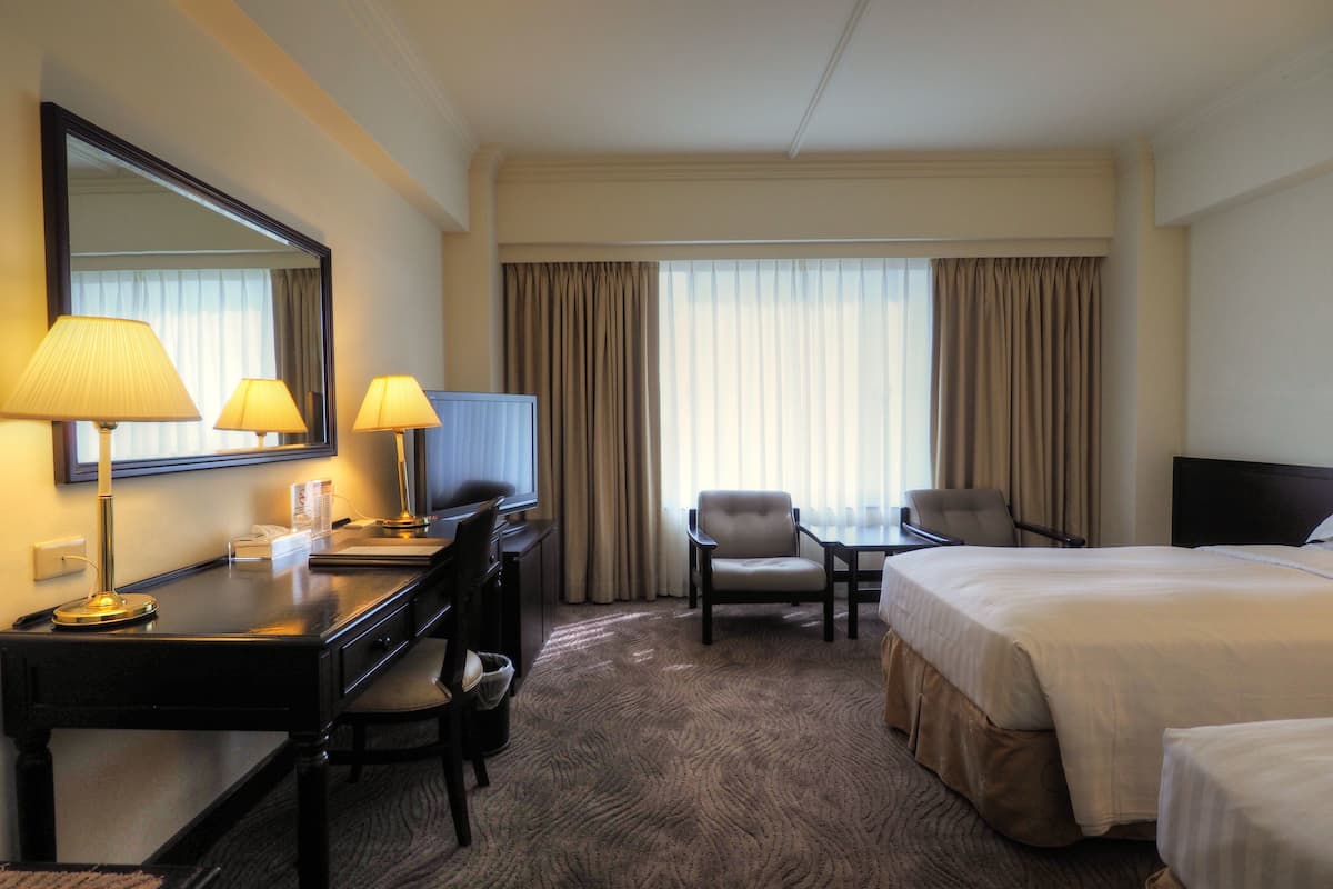 Premium bedding, down duvets, in-room safe, desk