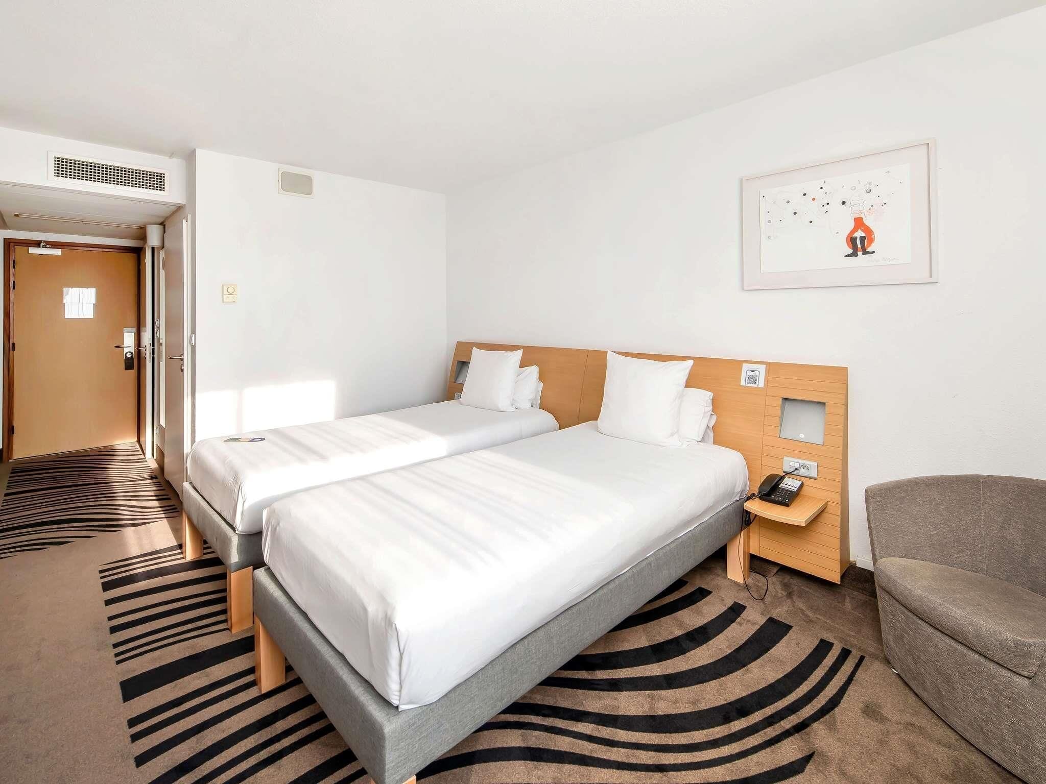Superior Room, 2 Single Beds (Novation)