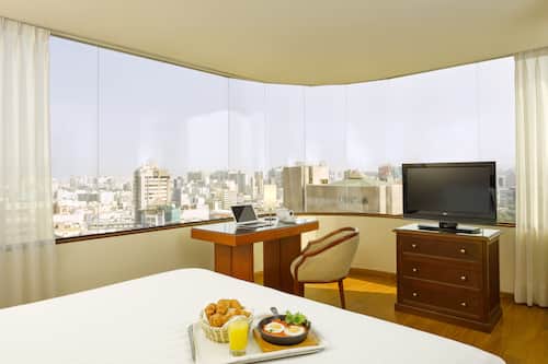 Suite, 1 King Bed | Premium bedding, down duvets, memory-foam beds, minibar