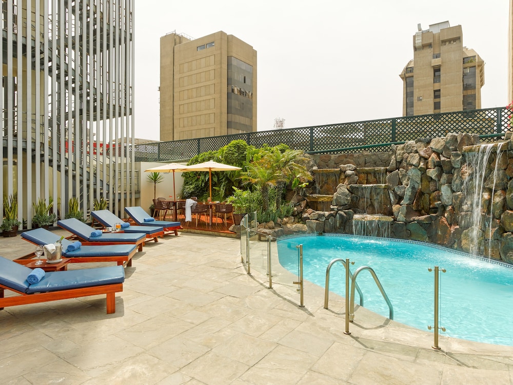 Hotel Estelar Miraflores image