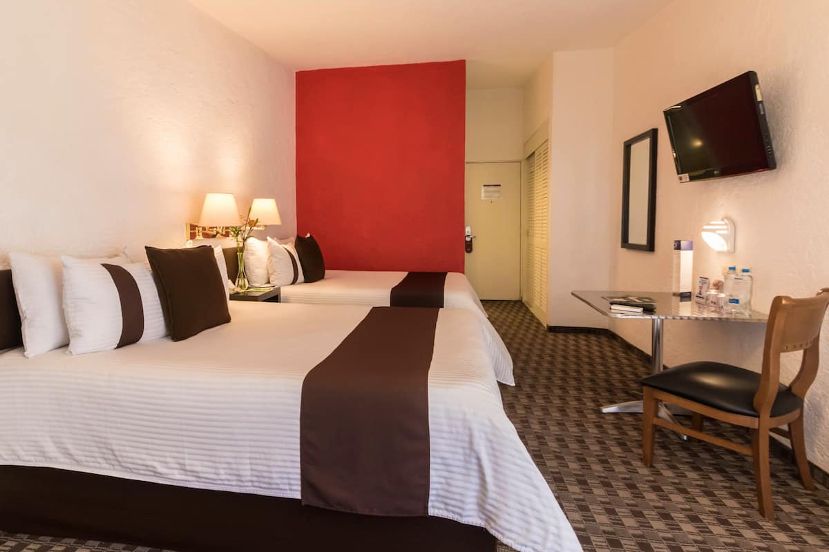 Premium bedding, down comforters, in-room safe, desk