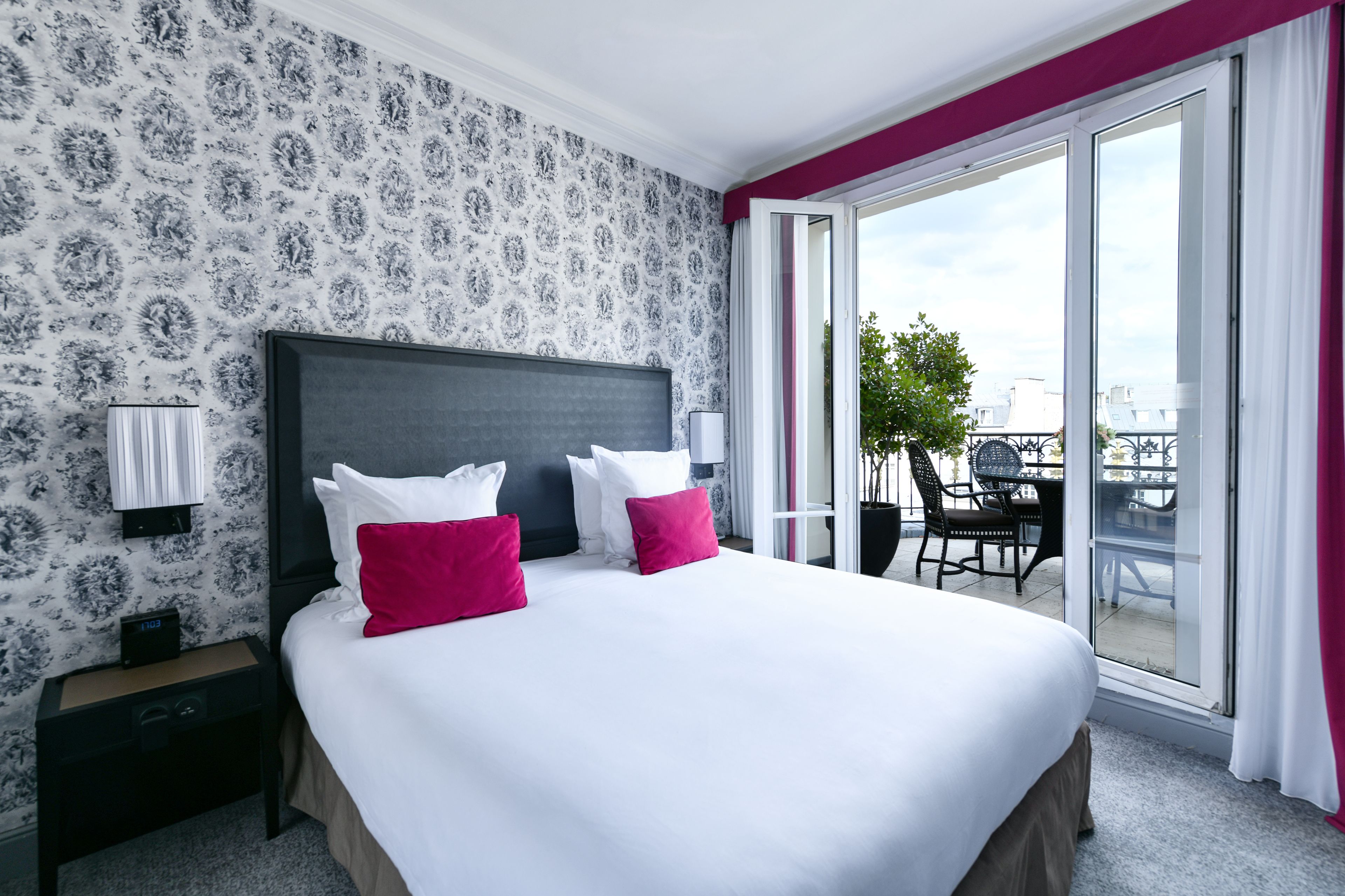 Zimmer, 1 King-Bett, Terrasse