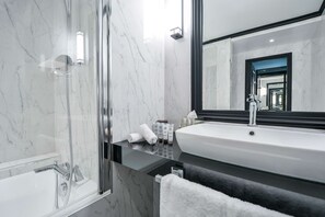 Shower, designer toiletries, hair dryer, bathrobes - Maison Astor Paris, Curio Collection by Hilton (Paris)