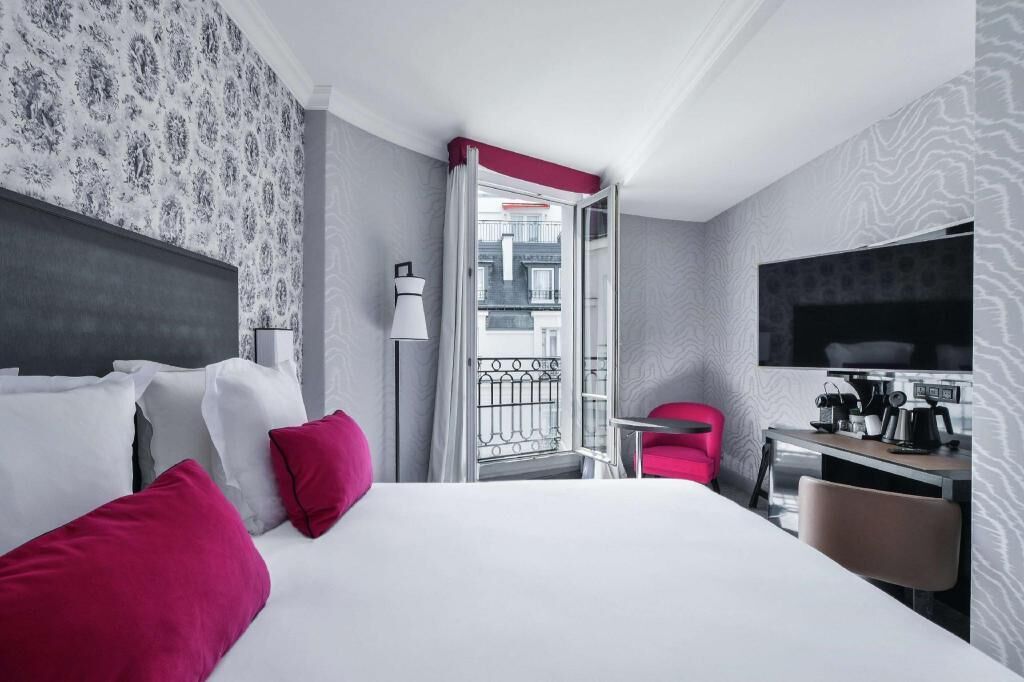 1 bedroom, premium bedding, pillow-top beds, minibar