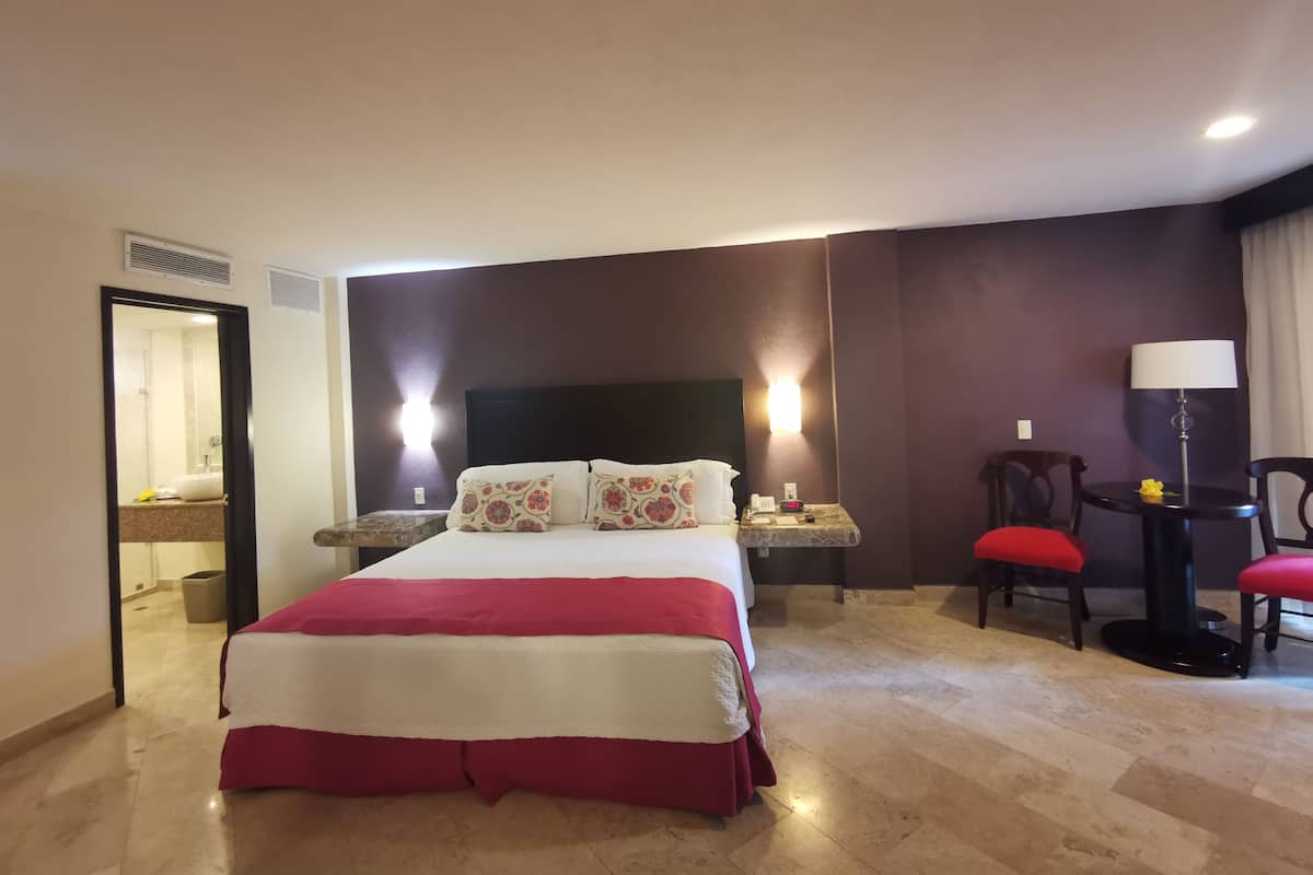 In-room safe, desk, laptop workspace, blackout curtains