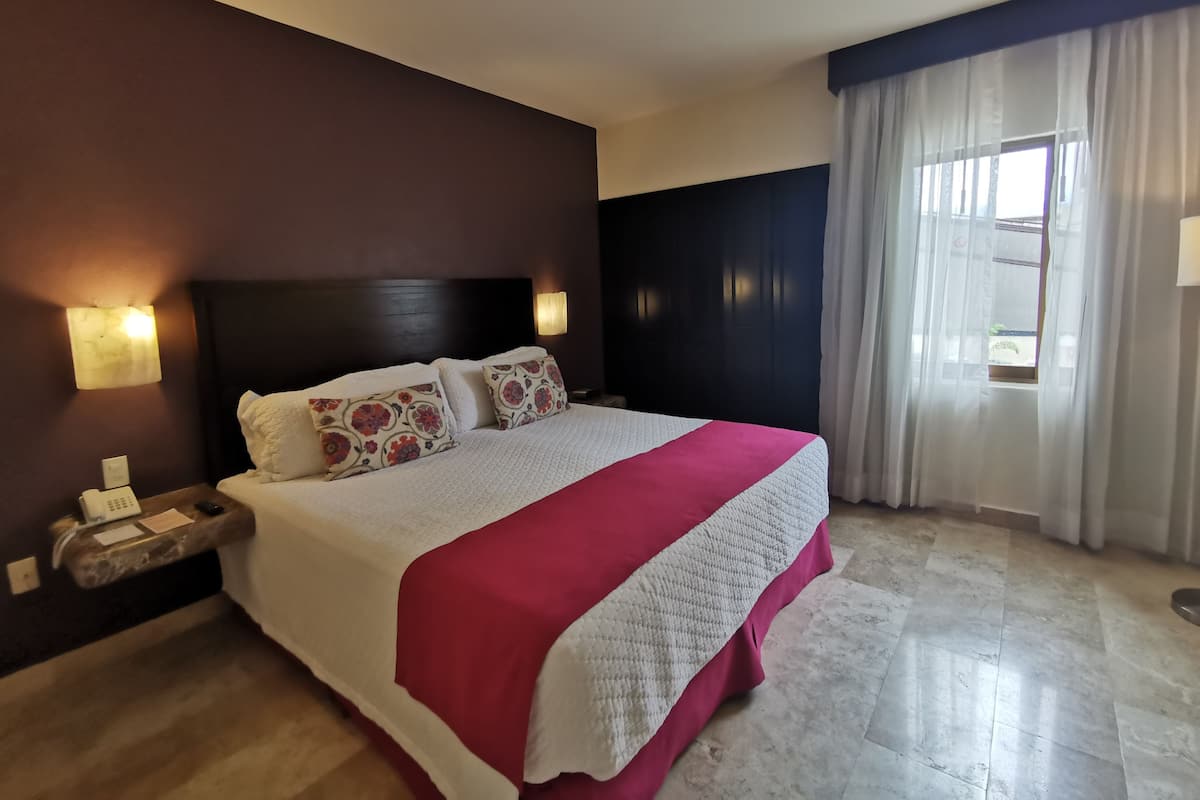 In-room safe, desk, laptop workspace, blackout curtains