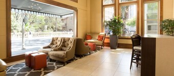 Drury Inn & Suites San Antonio Riverwalk