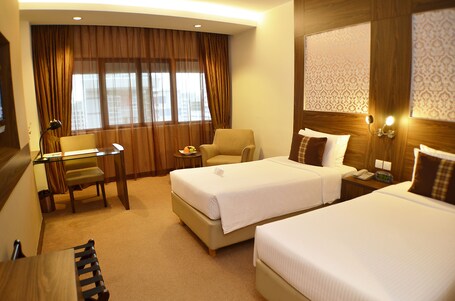 Hotel Grand Pacific - Image 14