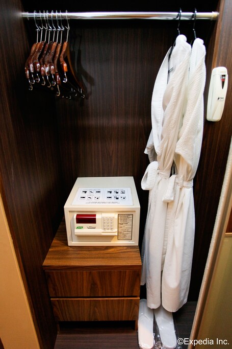 Hotel Grand Pacific - Image 33