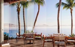 4 restaurants, breakfast, lunch, dinner served; Mediterranean cuisine