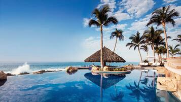 2 outdoor pools, free pool cabanas, pool umbrellas