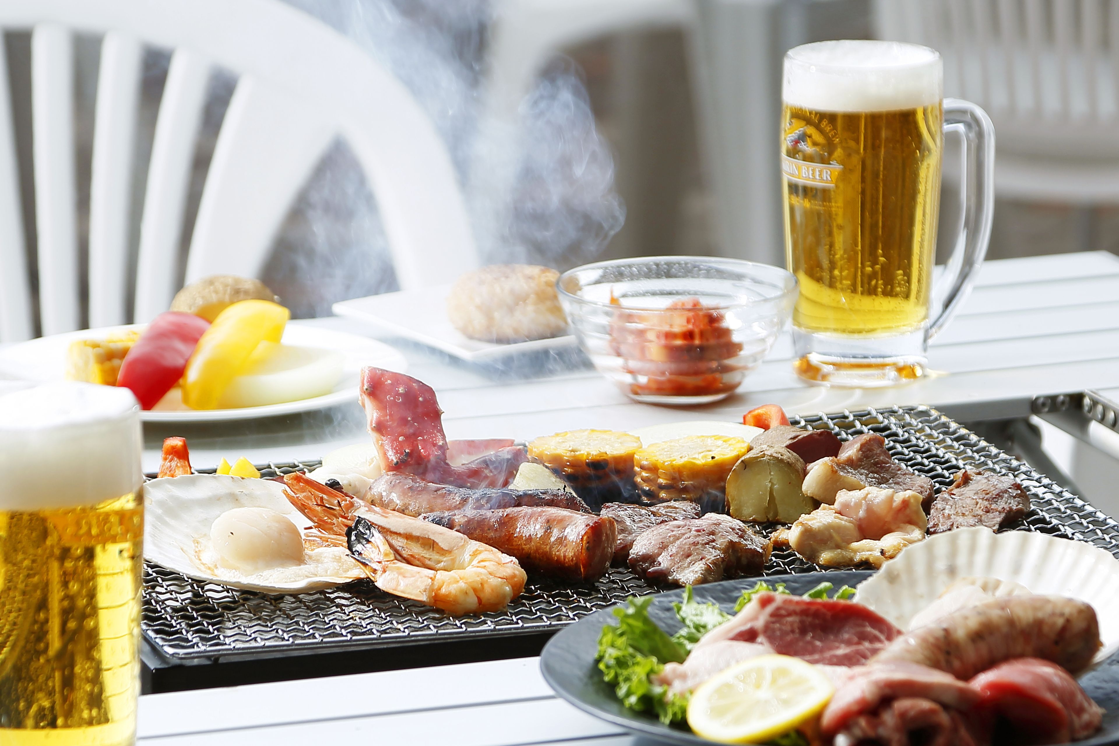 breakfast and lunch served