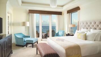 Club Suite, 1 Bedroom, Balcony (Ritz-Carlton Suite, Club Level) | Premium bedding, pillowtop beds, minibar, desk