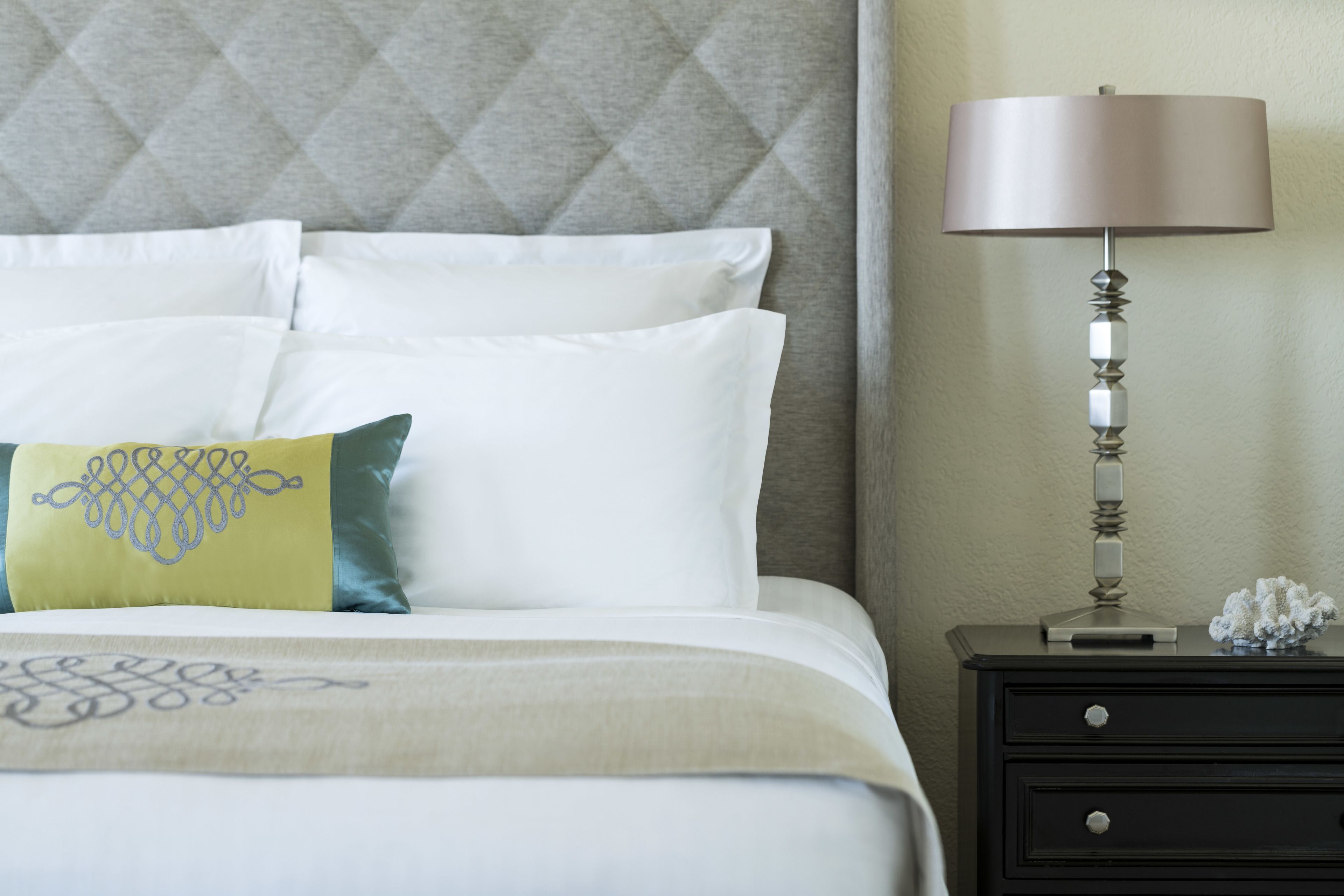 Premium bedding, pillowtop beds, minibar, desk