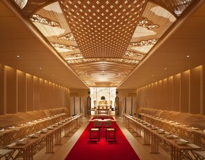 Banquet hall