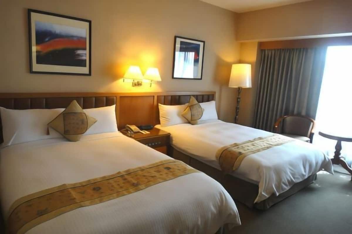 Desk, iron/ironing board, free WiFi, bed sheets