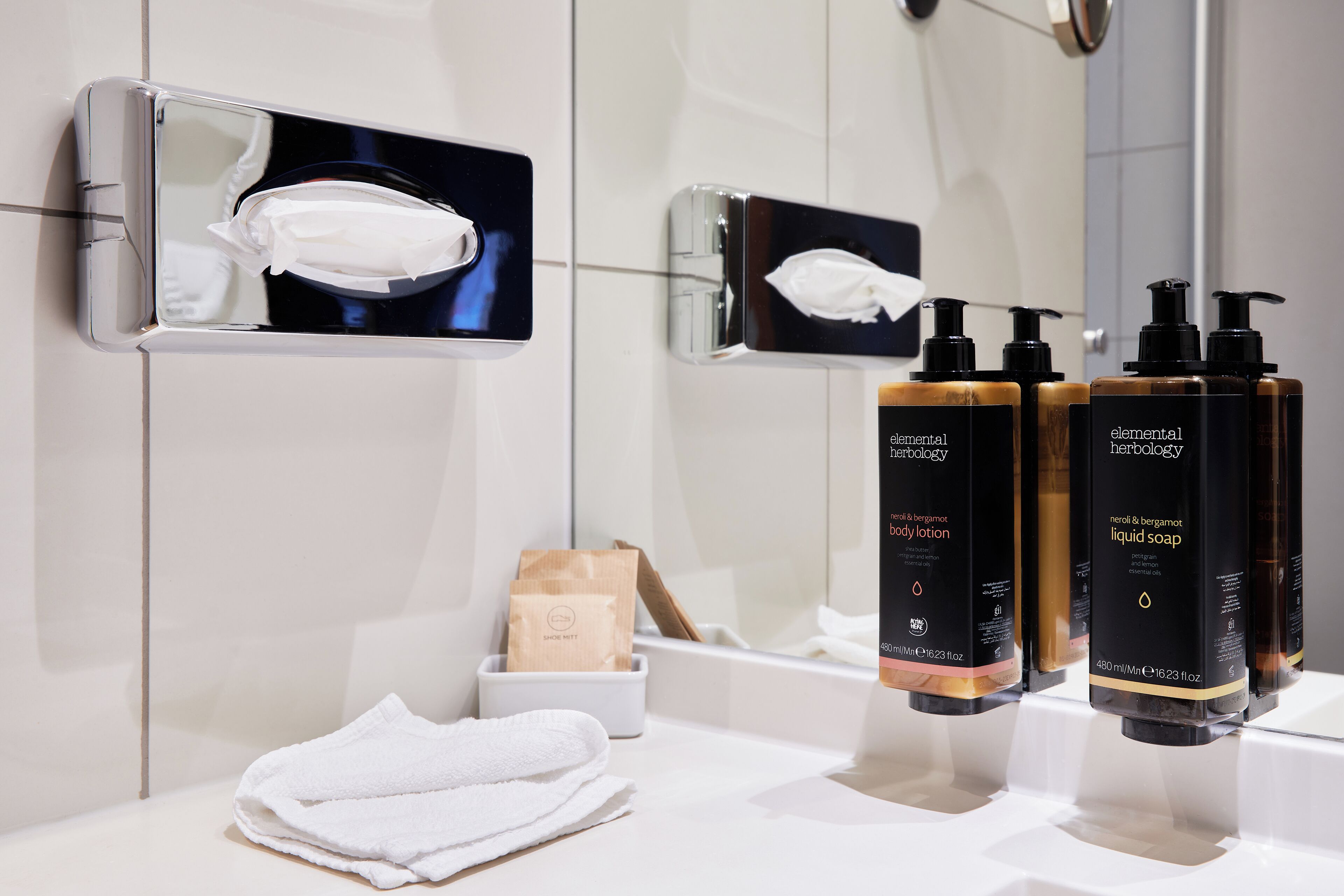 Shower, rainfall showerhead, eco-friendly toiletries, hair dryer