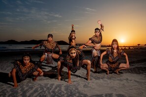 Theater show - Qualton Club Ixtapa - All Inclusive (Ixtapa)