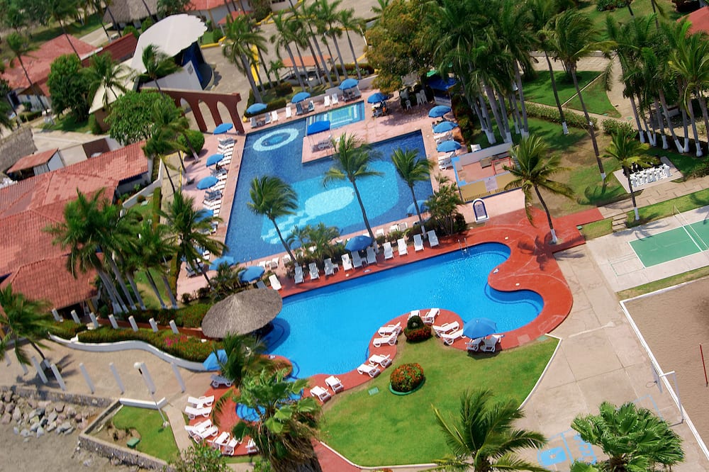Qualton Club Ixtapa - All Inclusive