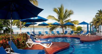 Qualton Club Ixtapa - All Inclusive