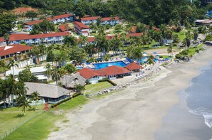 Aerial view - Qualton Club Ixtapa - All Inclusive (Ixtapa)