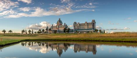 숙박 시설 정면