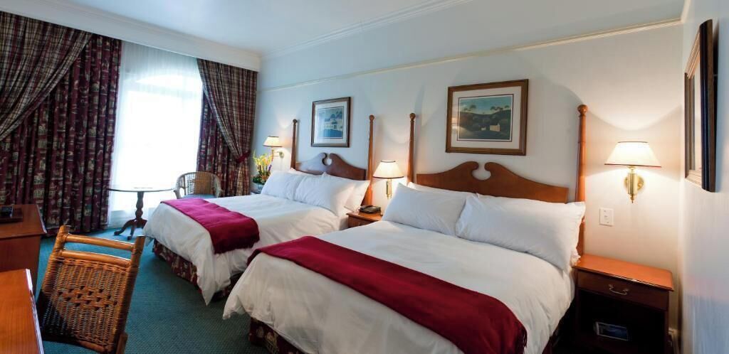 In-room safe, desk, soundproofing, free WiFi