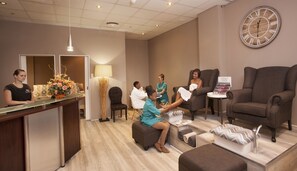 Couples treatment room(s), body treatments, facials