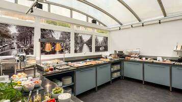 Dagelijks ontbijtbuffet (toeslag)