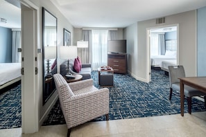 Suite, 2 Bedrooms, Non Smoking | Living area