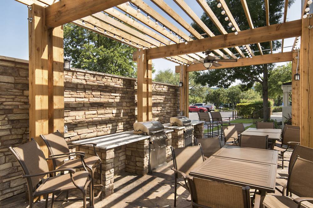 Homewood Suites by Hilton Austin-South/Airport