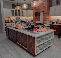 Desayuno continental gratuito y diario