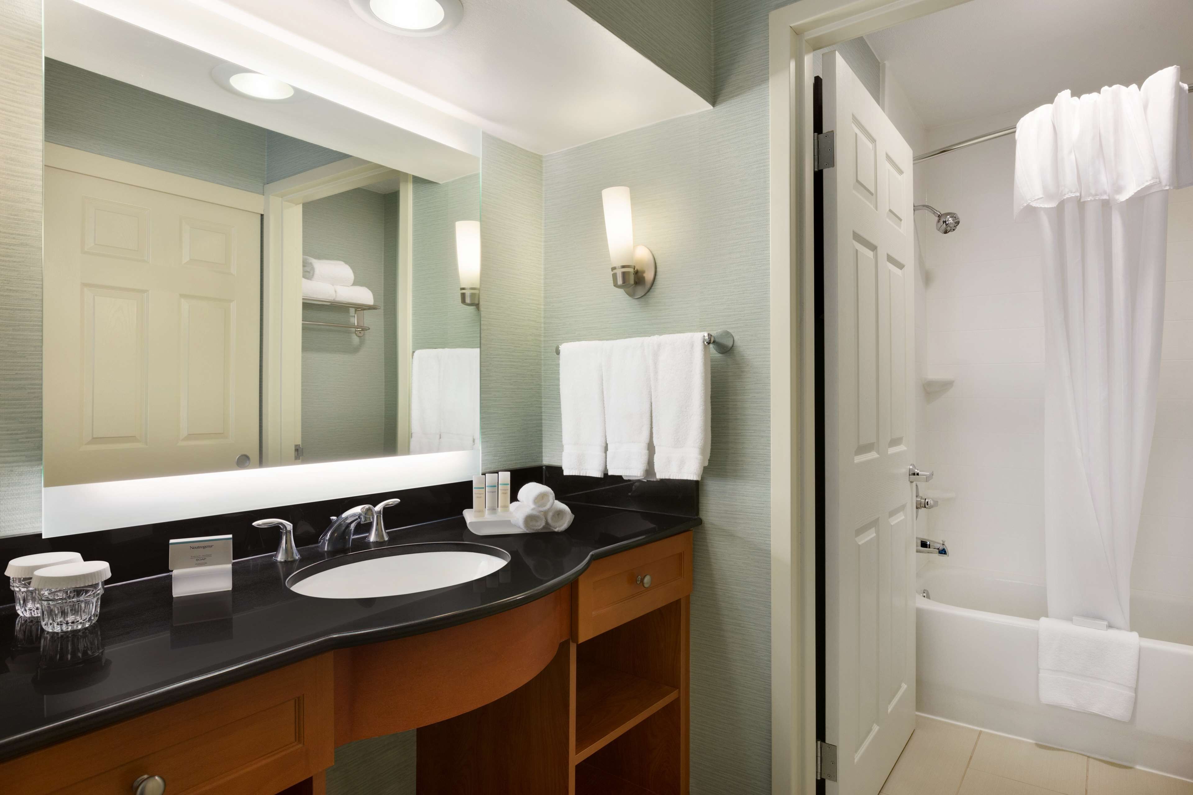 Photo - Homewood Suites by Hilton Houston-Westchase