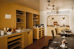 Daily buffet breakfast (EUR 13 per person)