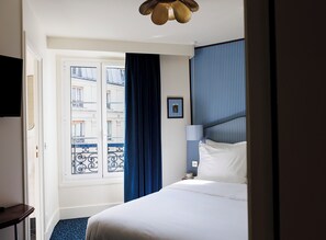Classic Room | 1 bedroom, blackout drapes, soundproofing, iron/ironing board