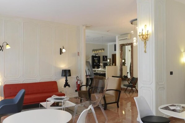 Restaurant - Hotel Tourist (Turin)